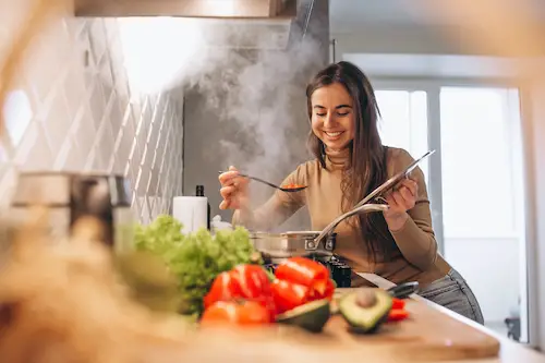 L’inox est-il adapté pour la cuisson mijotée